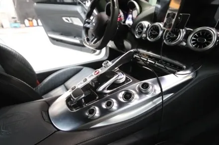 대구 수입차 실내튜닝 AMG GT 2도어 드라이카본 실내트림 교체 순정 퀄리티 / 대구 구미