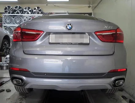 [ BMW X6 30D 20인치 휠 타이어 장착 작업]  BMW X6 40D 휠 + BMW 순정 휠 + 금호타이어 + 휠 전문점 + 티티 모터스 / 인천 서구 석남동
