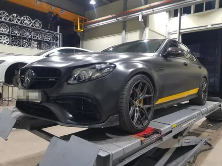 보센 휠도색 E63 AMG 차량에! / 인천 서구 석남동