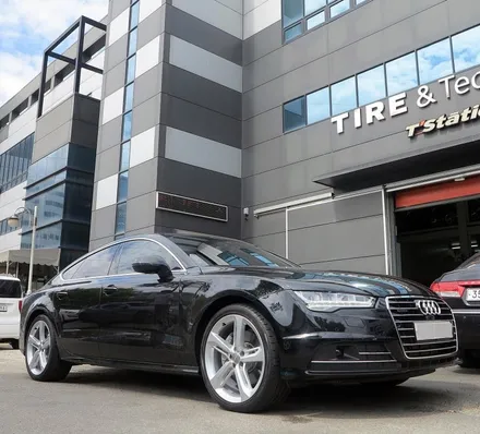 ☆티티 모터스☆ 아우디 A7 50TDI 휠 튜닝 S7 순정 20인치 휠 장착 작업!! 아우디 휠 + 휠 타이어 + 휠 전문점 + 정품 휠 / 인천 서구 석남동