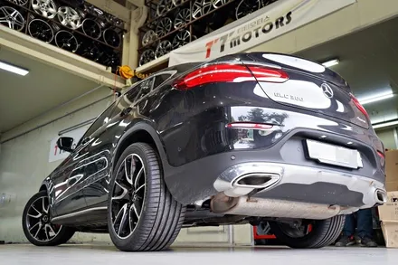 벤츠 GLC 300 휠교체. GLC 43 AMG 정품,중고 21인치휠 + 미쉐린 PS4 SUV 21인치 타이어 장착작업!! 부천 티티모터스 / 인천 서구 석남동