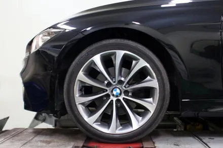 [BMW] F30 320D 순정 휠 튜닝!! BMW 452휠 신형 터빈 휠 장착 작업!! 휠 전문점 티티 모터스 / 인천 서구 석남동