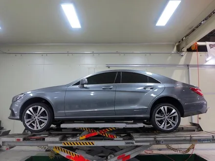 [벤츠 휠 튜닝] 벤츠 CLS250D 차량에 CLS 350D 19인치 휠 타이어 장착 작업!! 휠 전문점 + (주)티티 모터스 / 인천 서구 석남동