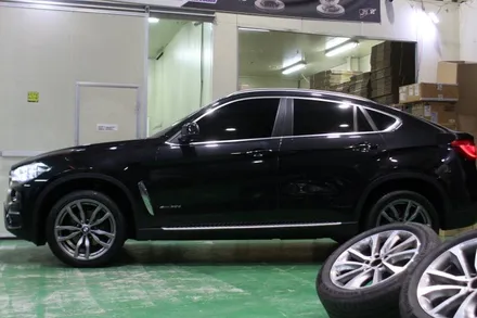 [ BMW F16 X6 30D 정품 20인치 휠 타이어 장착 작업] BMW E71 X6 M50D 20인치 휠 + 미쉐린타이어 + BMW 휠 튜닝 + 휠 전문점 / 인천 서구 석남동
