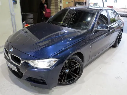 [ BMW F30 320D 휠튜닝. BMW F82 M4 정품 19인치휠 장착!!] 렉사니타이어 + 휠전문점 + BMW휠 + 티티모터스 / 인천 서구 석남동