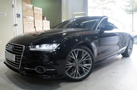 [아우디 휠 튜닝] 아우디 A7 50TDI 20인치 휠 타이어 교체 작업! 아우디 A7 55TDI 순정 20인치 휠 장착. 휠 전문점 (주)티티 모터스 + 정품 휠 중고 휠 전문점 / 인천 서구 석남동