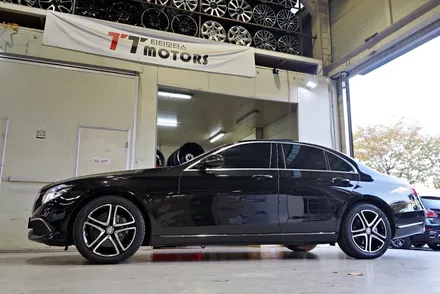 벤츠 E클래스 S400 18인치휠 + 금호 원터타이어 장착작업!! 벤츠휠 전문점 티티모터스 / 인천 서구 석남동