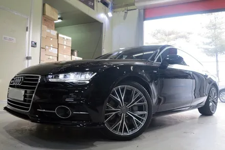 [아우디 휠 튜닝] 아우디 A7 50TDI 20인치 휠 타이어 교체 작업! 아우디 A7 55TDI 순정 20인치 휠 장착. 휠 전문점 (주)티티 모터스 + 정품 휠 중고 휠 전문점 / 인천 서구 석남동