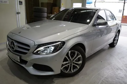 [벤츠 휠 튜닝] 벤츠 C 클래스 W205 C200D 아방가르드 17인치 휠로 교체 작업!! 벤츠 플라워 휠 + 벤츠 정품 휠 + 부천 휠 타이어 전문점 (주)티티 모터스 / 인천 서구 석남동