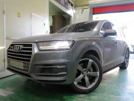 신형 아우디 Q7 35TDI 휠 튜닝 작업!! 아우디 정품 21인치 휠 장착 + 피렐리 타이어 + 285 40 21 + 휠 전문점 + 티티 모터스 / 인천 서구 석남동