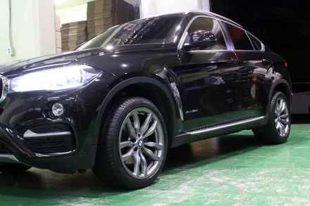 [ BMW F16 X6 30D 정품 20인치 휠 타이어 장착 작업] BMW E71 X6 M50D 20인치 휠 + 미쉐린타이어 + BMW 휠 튜닝 + 휠 전문점 / 인천 서구 석남동