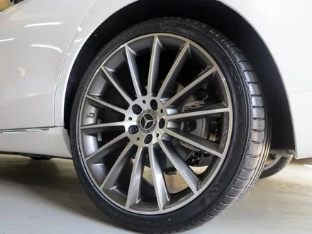 [벤츠 휠 튜닝] 벤츠 W213 E200 휠교체작업! 벤츠 E400 순정 20인치 휠 + 금호 PS71 타이어 장착!! 순정 휠 중고 휠 전문점 부천 (주)티티 모터스 / 인천 서구 석남동