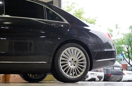[벤츠 휠튜닝] 벤츠 W222 S클래스 S350 순정,중고 19인치휠 + 브리지스톤 타이어 장착작업!! 휠전문점 (주)티티모터스 / 인천 서구 석남동