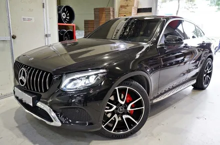 벤츠 GLC 300 휠교체. GLC 43 AMG 정품,중고 21인치휠 + 미쉐린 PS4 SUV 21인치 타이어 장착작업!! 부천 티티모터스 / 인천 서구 석남동