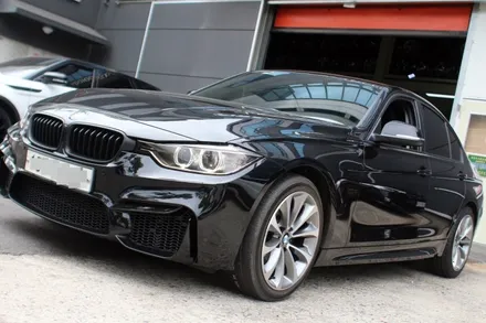 [BMW] F30 320D 순정 휠 튜닝!! BMW 452휠 신형 터빈 휠 장착 작업!! 휠 전문점 티티 모터스 / 인천 서구 석남동
