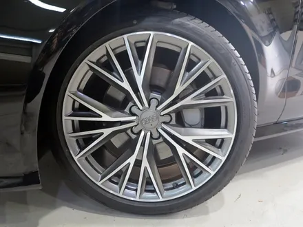 [아우디 휠 튜닝] 아우디 A7 50TDI 20인치 휠 타이어 교체 작업! 아우디 A7 55TDI 순정 20인치 휠 장착. 휠 전문점 (주)티티 모터스 + 정품 휠 중고 휠 전문점 / 인천 서구 석남동