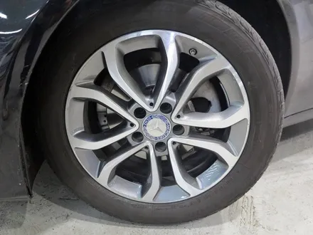 [벤츠 휠튜닝] 벤츠 W204 C클래스 C200D 아방가르드 정품 17인치휠로 교체작업!! 순정 중고휠 전문점 (주)티티모터스 + 휠타이어 전문점 / 인천 서구 석남동