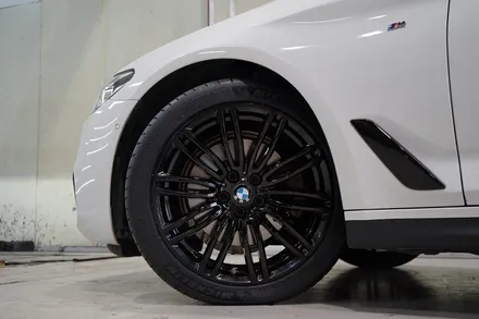 [BMW 휠튜닝] G30 5시리즈 520D 664M 19인치휠 + 미쉐린 PS4 타이어 장착 / 인천 서구 석남동