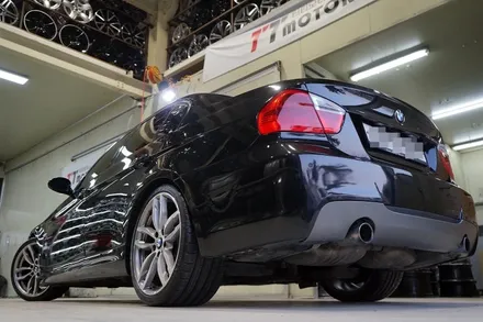 [BMW 3시리즈 휠튜닝] BMW E90 3시리즈 335I 순정 19인치휠 장착작업. BMW휠 전문점 티티모터스 / 인천 서구 석남동