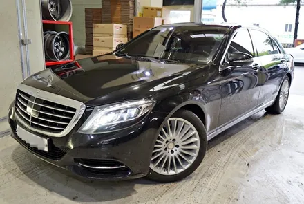 [벤츠 휠튜닝] 벤츠 W222 S클래스 S350 순정,중고 19인치휠 + 브리지스톤 타이어 장착작업!! 휠전문점 (주)티티모터스 / 인천 서구 석남동