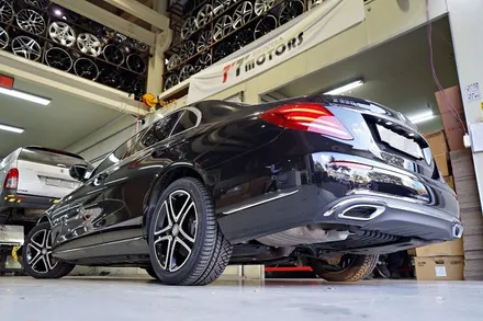 벤츠 E클래스 S400 18인치휠 + 금호 원터타이어 장착작업!! 벤츠휠 전문점 티티모터스 / 인천 서구 석남동
