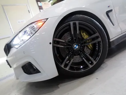 [ BMW F36 4시리즈 435D 휠 튜닝 작업기] BMW M3, M4 순정 19인치 휠 장착. 휠 전문점 + 티티 모터스 / 인천 서구 석남동