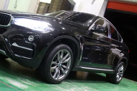 [ BMW F16 X6 30D 정품 20인치 휠 타이어 장착 작업] BMW E71 X6 M50D 20인치 휠 + 미쉐린타이어 + BMW 휠 튜닝 + 휠 전문점 / 인천 서구 석남동