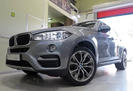 [ BMW X6 30D 20인치 휠 타이어 장착 작업]  BMW X6 40D 휠 + BMW 순정 휠 + 금호타이어 + 휠 전문점 + 티티 모터스 / 인천 서구 석남동