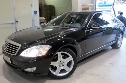 [벤츠 휠 튜닝] 벤츠 W221 S350 순정 AMG 스타이일링6 19인치 휠 + 금호 타이어 장착 작업!! 휠 전문점 (주)티티 모터스 + 정품 중고 휠 전문점 / 인천 서구 석남동