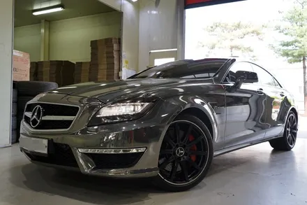 [벤츠 휠 튜닝] 벤츠 CLS63 AMG 순정 19인치 휠 교체 작업!! 정품 중고 휠 전문점 (주)티티 모터스 / 인천 서구 석남동