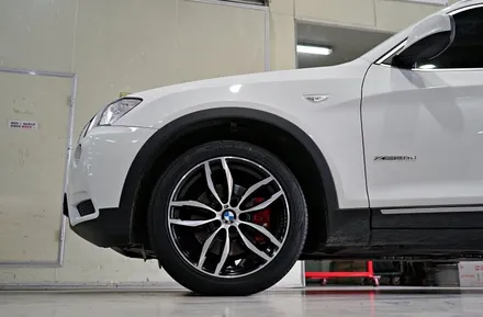BMW X3 휠튜닝 작업. BMW X3,X4 M 순정 19인치휠 + 금호TA91 타이어 장착작업.부천 티티모터스 / 인천 서구 석남동