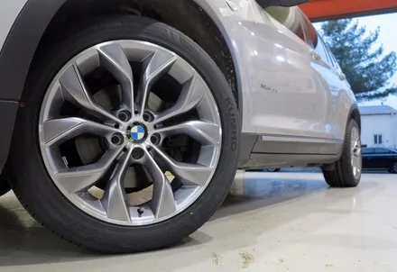 [ BMW X3 19인치 휠 타이어 장착 작업 ] BMW X4 정품 19인치 휠 + 금호타이어 장착 +호프만 3D얼라이먼트 + 티티 모터스 / 인천 서구 석남동