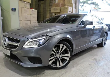 [벤츠 휠 튜닝] 벤츠 CLS250D 차량에 CLS 350D 19인치 휠 타이어 장착 작업!! 휠 전문점 + (주)티티 모터스 / 인천 서구 석남동