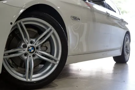 [BMW 휠튜닝] BMW F10 528I 19인치휠 장착작업!! BMW Z4 35 IS 정품,중고휠 + 기존 타이어 + 휠전문점 (주)티티모터스 / 인천 서구 석남동