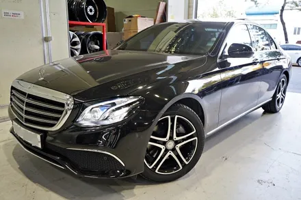 벤츠 E클래스 S400 18인치휠 + 금호 원터타이어 장착작업!! 벤츠휠 전문점 티티모터스 / 인천 서구 석남동