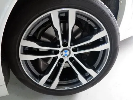 [BMW 휠튜닝] BMW X5 40D 휠교체작업. BMW X5,X6 M50D 정품 중고 20인치휠 + 피렐리 타이어 장착작업. 휠타이어 전문점 (주)티티모터스 / 인천 서구 석남동