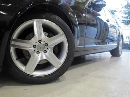 [벤츠 휠 튜닝] 벤츠 W221 S350 순정 AMG 스타이일링6 19인치 휠 + 금호 타이어 장착 작업!! 휠 전문점 (주)티티 모터스 + 정품 중고 휠 전문점 / 인천 서구 석남동