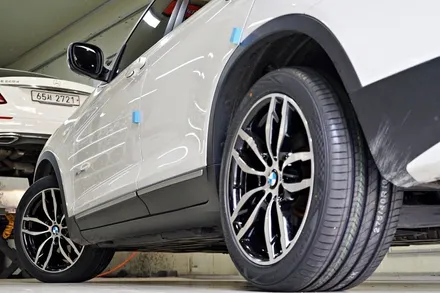 BMW X3 휠튜닝 작업. BMW X3,X4 M 순정 19인치휠 + 금호TA91 타이어 장착작업.부천 티티모터스 / 인천 서구 석남동