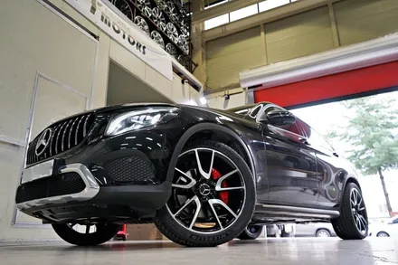 벤츠 GLC 300 휠교체. GLC 43 AMG 정품,중고 21인치휠 + 미쉐린 PS4 SUV 21인치 타이어 장착작업!! 부천 티티모터스 / 인천 서구 석남동