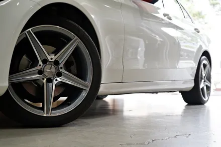 [벤츠 휠튜닝] 벤츠 C200 휠교체,C250 AMG 정품휠,중고휠 18인치휠 장착작업! 휠전문점 부천 티티모터스 / 인천 서구 석남동