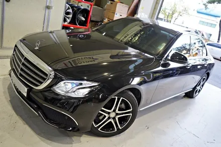 벤츠 E클래스 S400 18인치휠 + 금호 원터타이어 장착작업!! 벤츠휠 전문점 티티모터스 / 인천 서구 석남동