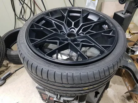 HRE 휠도색 BMW 5시리즈에! / 인천 서구 석남동