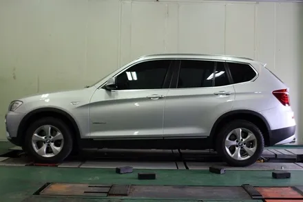 ☆티티 모터스☆ BMW X3 19인치 휠 타이어 장착 작업. BMW X4 순정 중고 19인치 휠 장착!! 한국타이어 + 중고 휠 전문점 + 순정 휠 + 휠 타이어 + 3D얼라이먼트 / 인천 서구 석남동