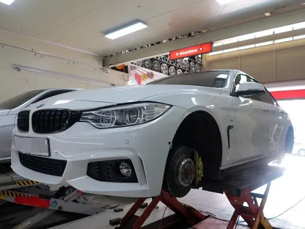 [ BMW F36 4시리즈 435D 휠 튜닝 작업기] BMW M3, M4 순정 19인치 휠 장착. 휠 전문점 + 티티 모터스 / 인천 서구 석남동
