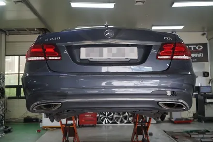 벤츠 E클래스 E220D 스포츠 정품,중고 19인치휠 + 한국 타이어 장착작업!! 벤츠휠 전문점 티티모터스 / 인천 서구 석남동