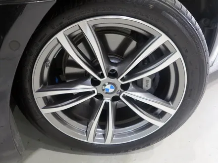 [ BMW G12 740LD 19인치 휠 교체 작업, 신형 BMW 7시리즈 M 패키지 19인치 휠 장착] 휠 전문점 + 휠 튜닝 + (주)티티 모터스 / 인천 서구 석남동