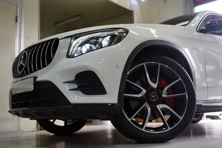 [벤츠 GLC 휠튜닝 작업] 벤츠 GLC 43 AMG 정품 21인치휠 + 피렐리 스콜피온 올시즌 21인치 타이어 장착작업!! / 인천 서구 석남동