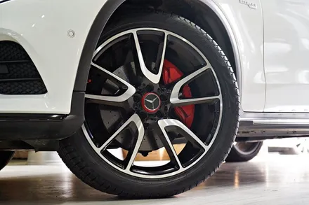 [벤츠 GLC 휠튜닝 작업] 벤츠 GLC 43 AMG 정품 21인치휠 + 피렐리 스콜피온 올시즌 21인치 타이어 장착작업!! / 인천 서구 석남동