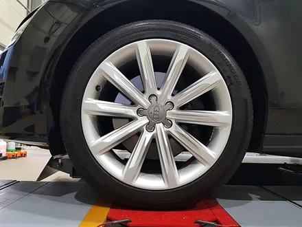 인천 아우디 A7 19인치 휠 휠 복원, 휠도색 작업. 청라 검단 휠 분체도장 전문점 휠라운지 / 인천 서구 석남동