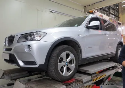 [ BMW X3 19인치 휠 타이어 장착 작업 ] BMW X4 정품 19인치 휠 + 금호타이어 장착 +호프만 3D얼라이먼트 + 티티 모터스 / 인천 서구 석남동